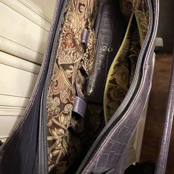 MAXX croc embossed purse and wallet - Picture 10 of 10